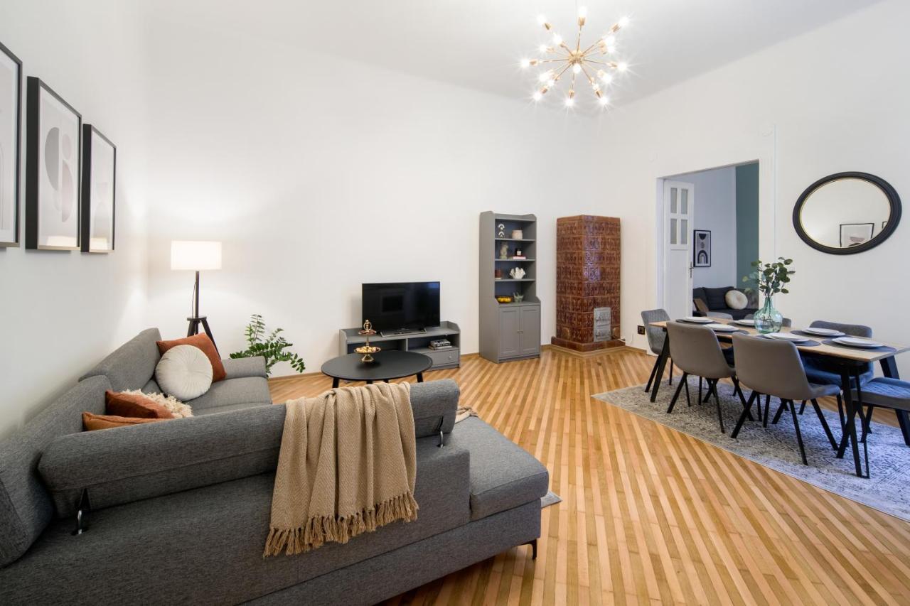 Wawelove Pilsudskiego - 3 Bedroom Apt. With Balcony And Free Parking! Краков Экстерьер фото