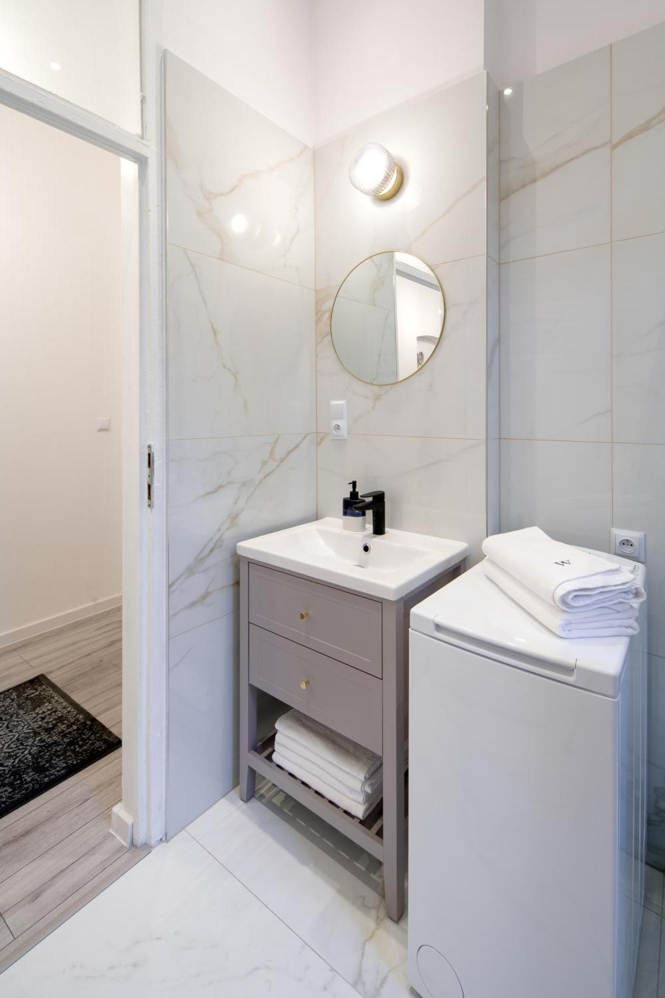 Wawelove Pilsudskiego - 3 Bedroom Apt. With Balcony And Free Parking! Краков Экстерьер фото